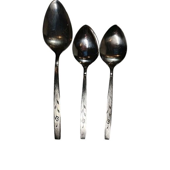 Oneida Oneidacraft Deluxe Lasting Rose 29 Forks Knives Spoons Stainless Flatware - Picture 7 of 15